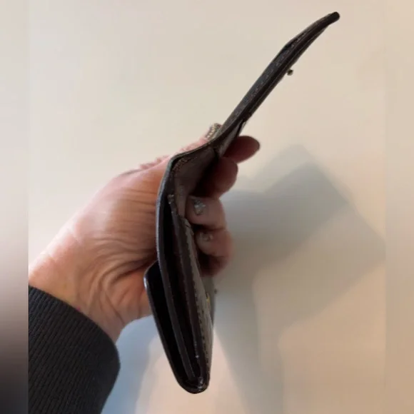 Louis Vuitton Elise Vernis‎ Monogram Wallet Amarante - Picture 9 of 14